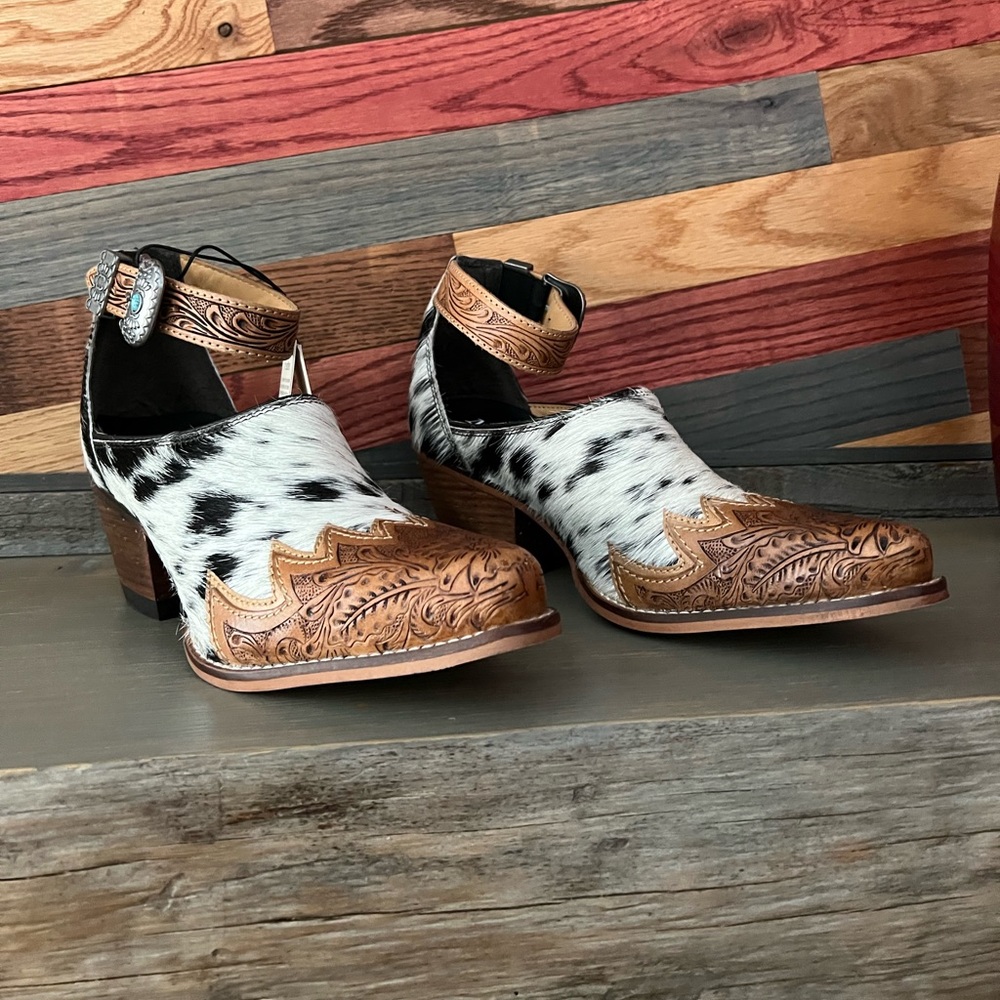Hand-Tooled Leather strap Genuine Hide-On Women Bootie Boot Boho Western Shoe - Picture 7 of 13